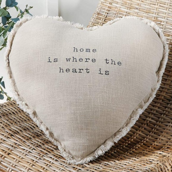 Mud Pie Accents Nwt Mud Pie Home Is Where The Heart Is Pillow